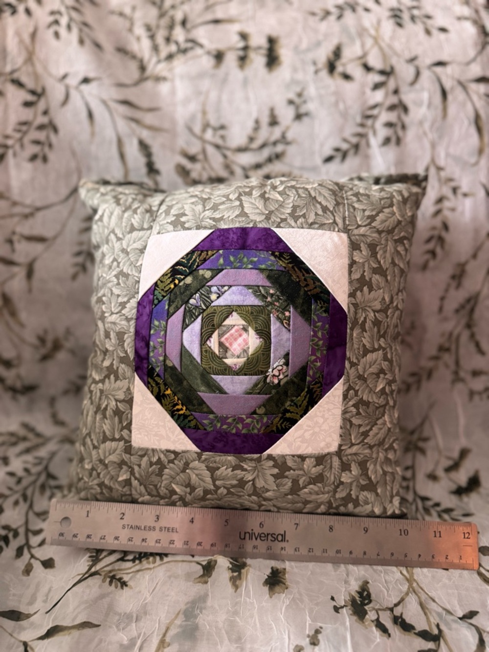 New Handmade Quilted Decorative Pillow Purple & Green Pineapple Design Medallion